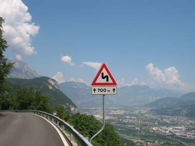 Schilder für Kurvenfans