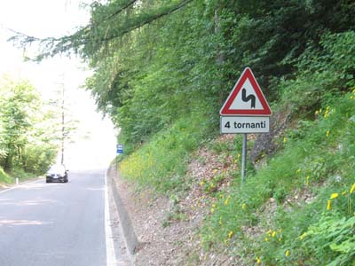Schilder für Kurvenfans