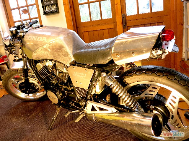 Steeltwin_012_left