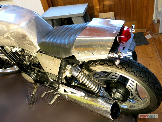 Steeltwin_014_rear_left