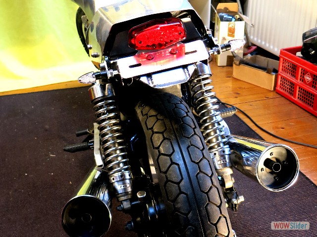 Steeltwin_046_rear
