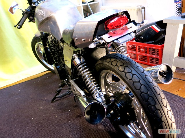 Steeltwin_047_rear